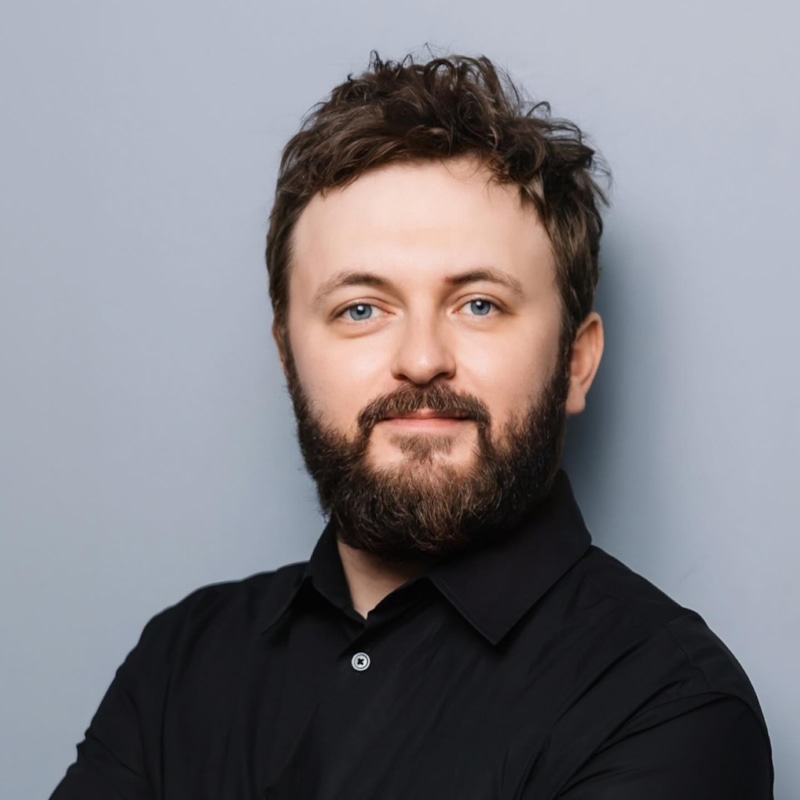 Солист DZIDZIO Михаил Хома