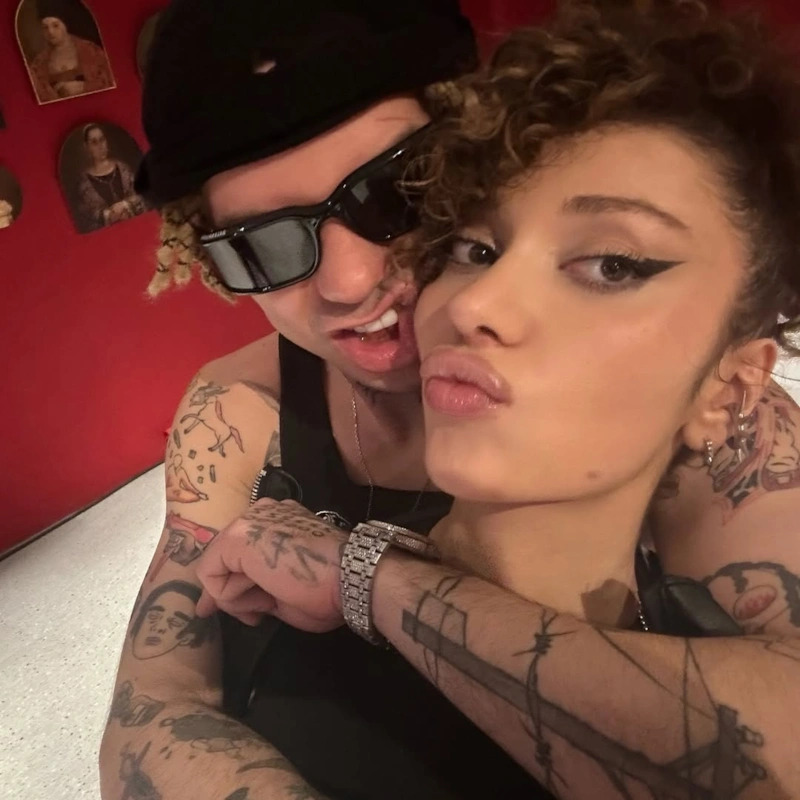 Элджей и Аника