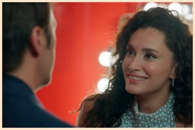 Кадр из сериала «Зависть»