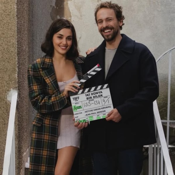 Метин Акдюльгер и Ханде Эрчел