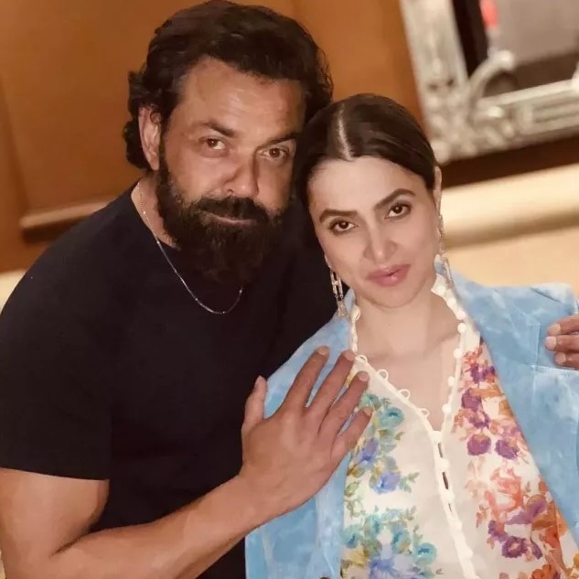 Бобби Деол с женой