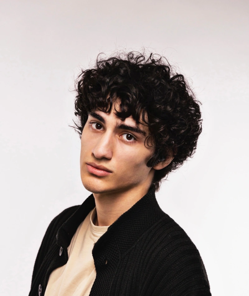 Блогер Карим Омаров 