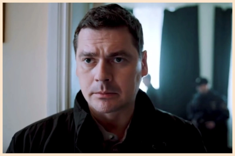 Кадр из сериала «Танцы на углях»