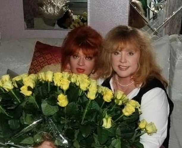 Анастасия и Алла Пугачева