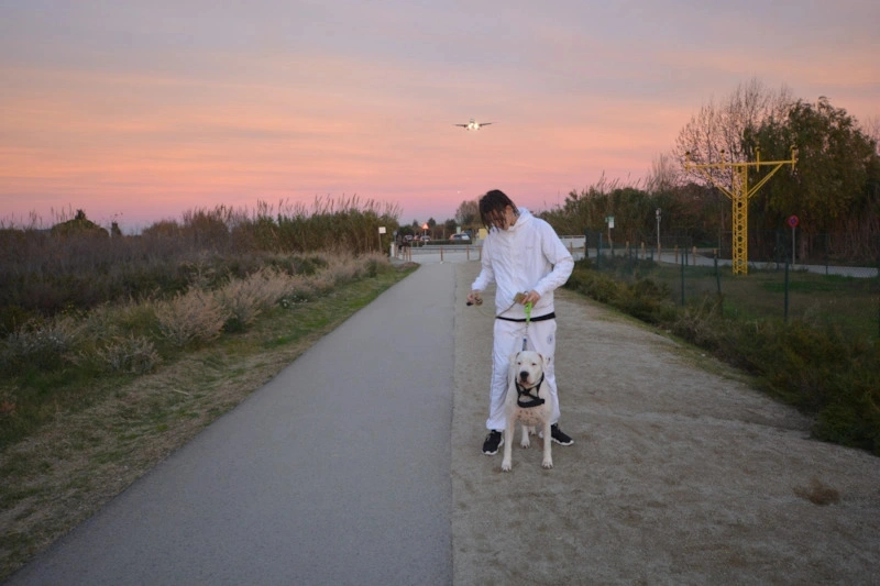 Kizaru с собакой