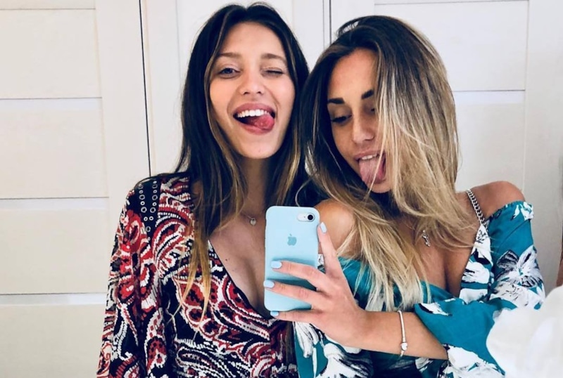 Сестра Регины Тодоренко начала продавать интимные фото