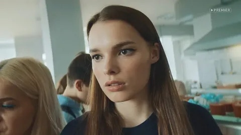 Полина Федина в комедийном сериале «Олег»