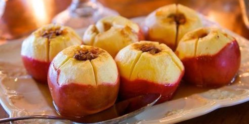 Печеные яблоки: сладость и уют Печеные яблоки: сладость и уют