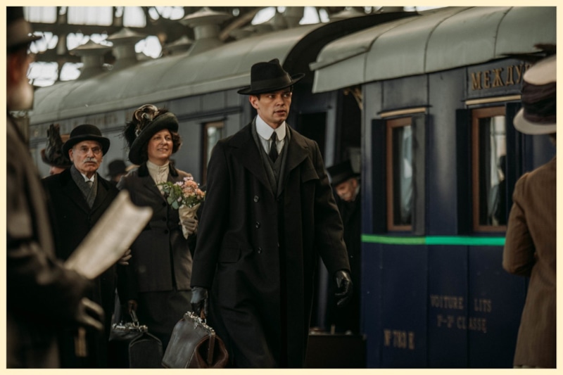 Кадр из сериала «Хроники русской революции»