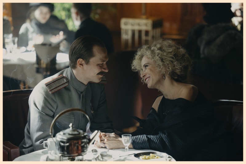 Кадр из сериала «Хроники русской революции»