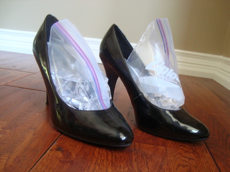 Растяжка обуви: лед творит чудеса