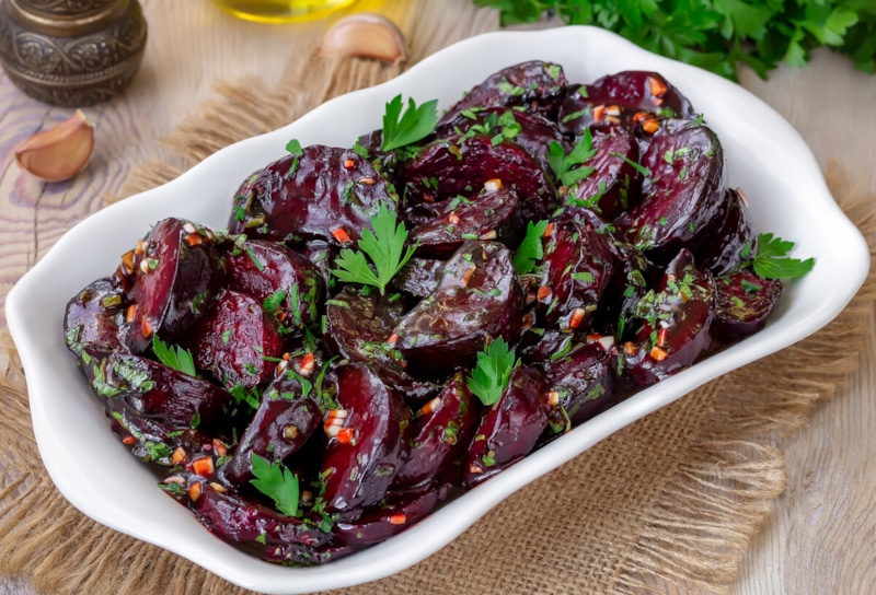 Свекла со сливой: зимний вкус лета