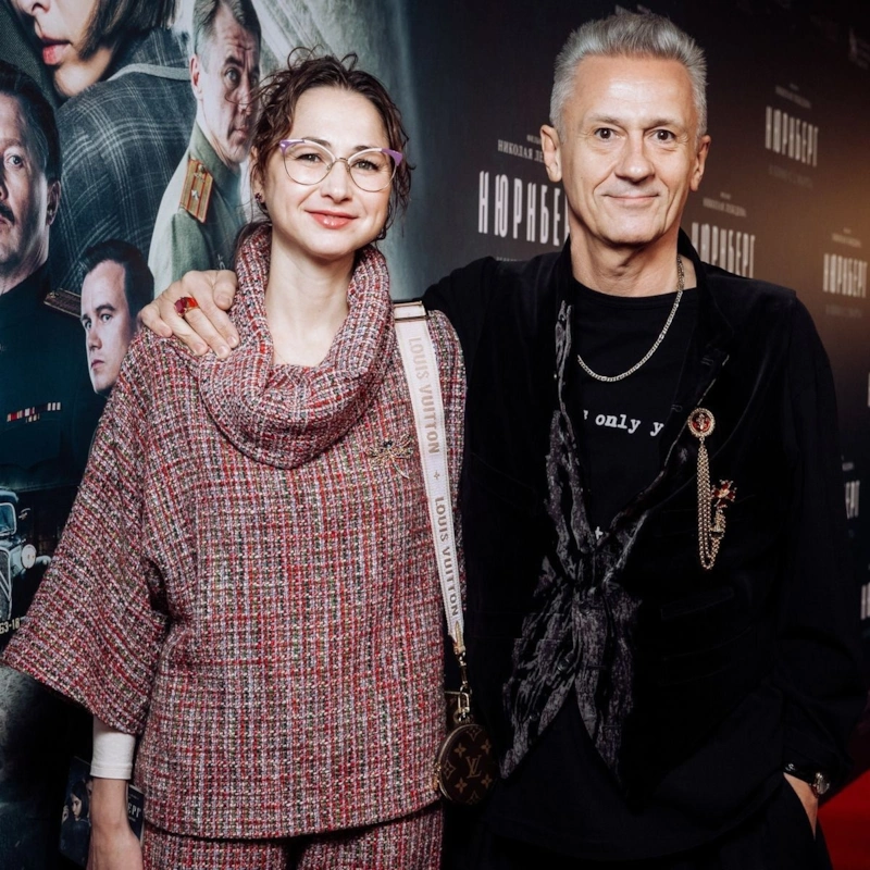 Анастасия Чернова и Олег Меньшиков Анастасия Чернова и Олег Меньшиков