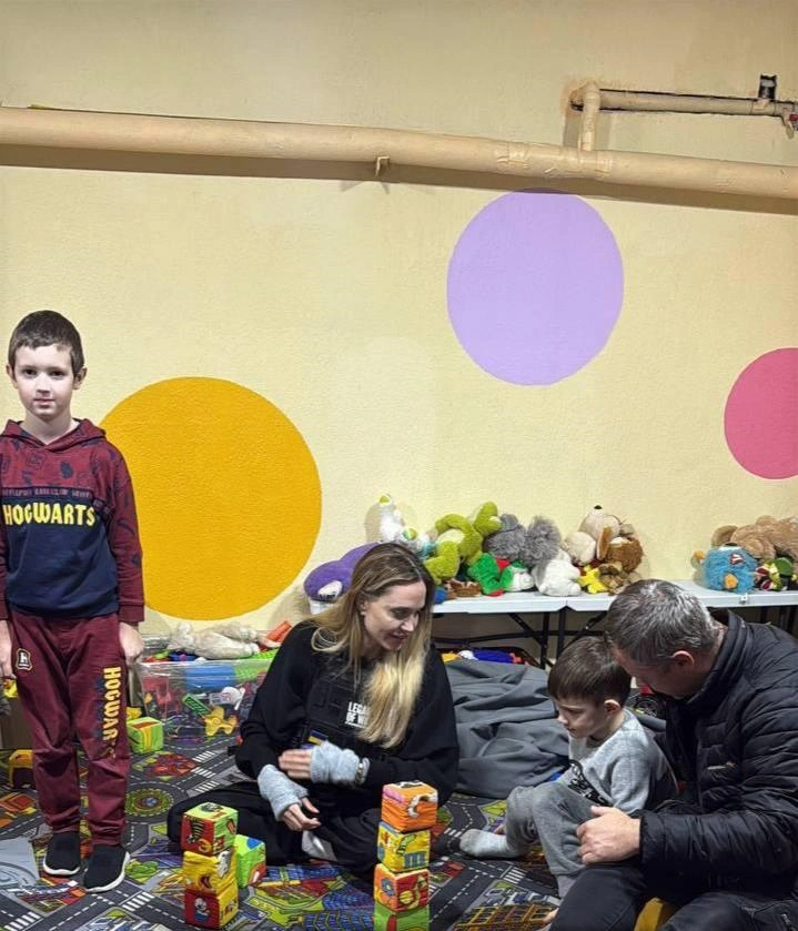 Анджелина Джоли в Херсоне