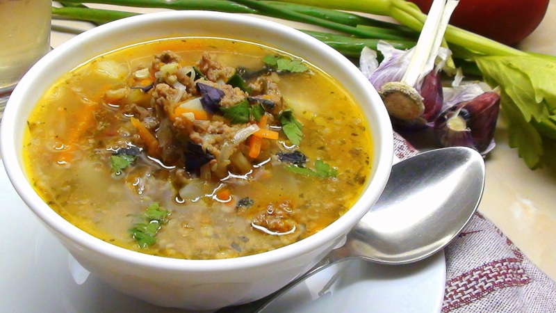 Капустный суп: легкий и сытный вкус