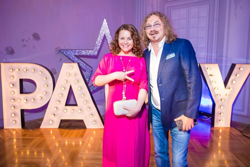 Юлия Проскурякова и Игорь Николаев в ожидании дочери