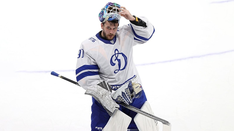 Вратарь московского «Динамо» Константин Волков Вратарь московского «Динамо» Константин Волков