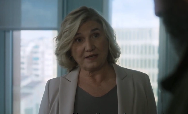 Ана Вахенер в сериале «Город теней»