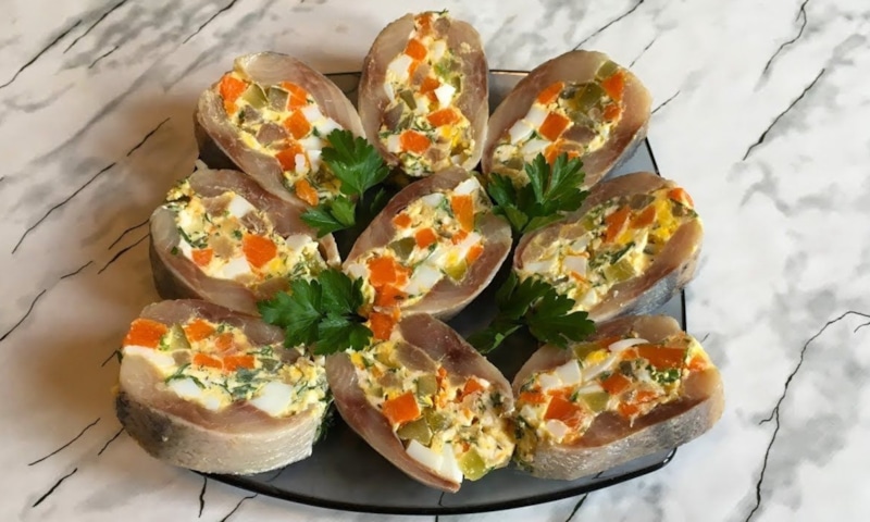 Праздничная закуска: сельдь как калейдоскоп