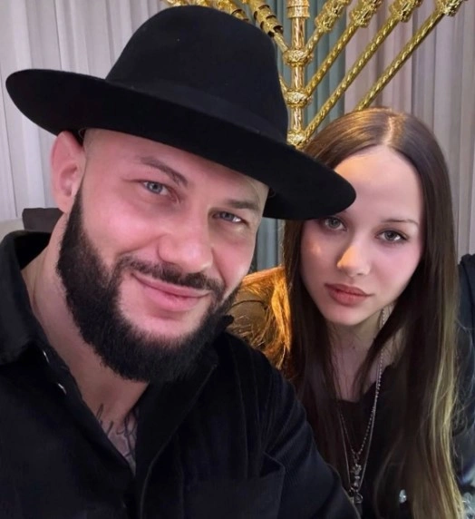 Ариела Самойлова с Джиганом Ариела Самойлова с Джиганом