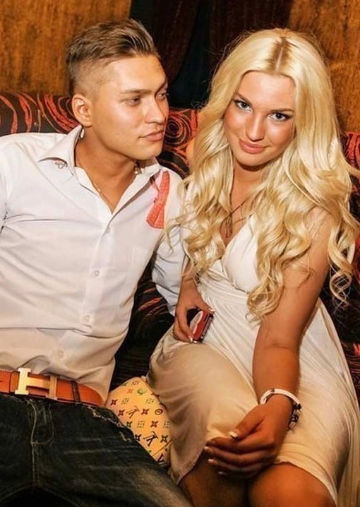 Илона Котелюх с Артёмом Ермолаевым