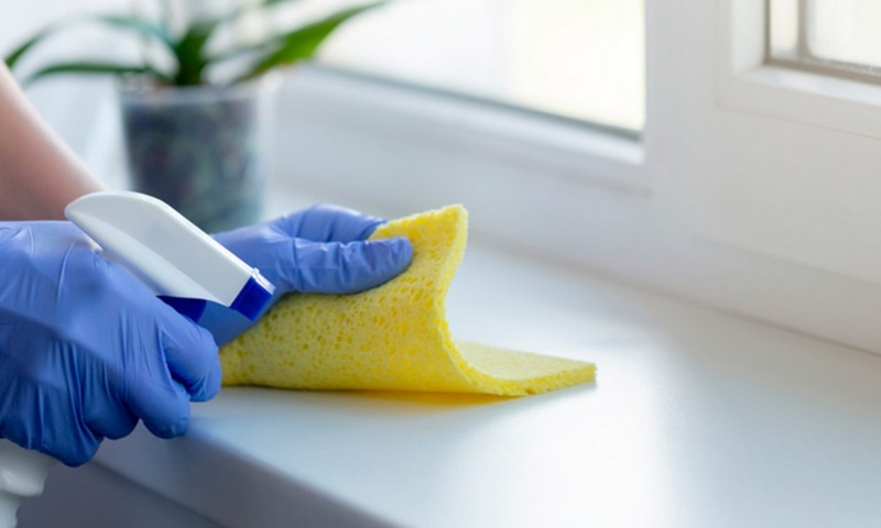 Чистый подоконник: удаление желтизны Чистый подоконник: удаление желтизны
