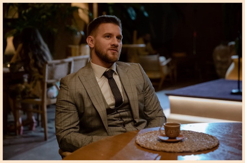 Кадр из сериала «Близкое счастье»