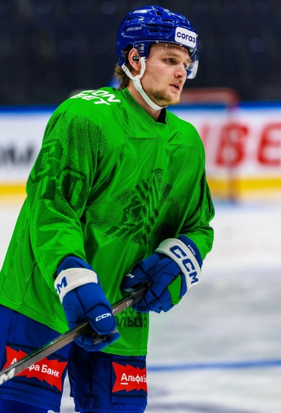 Шелдон Ремпал — крайний нападающий клуба КХЛ «Салават Юлаев»