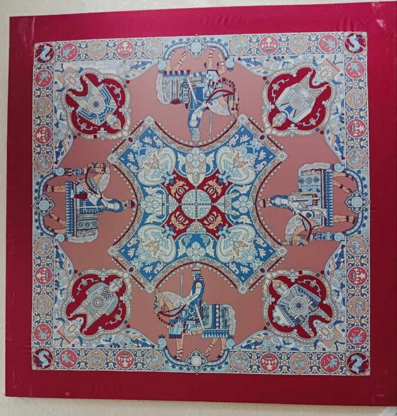 Платки-полотна Ростана Тавасиева