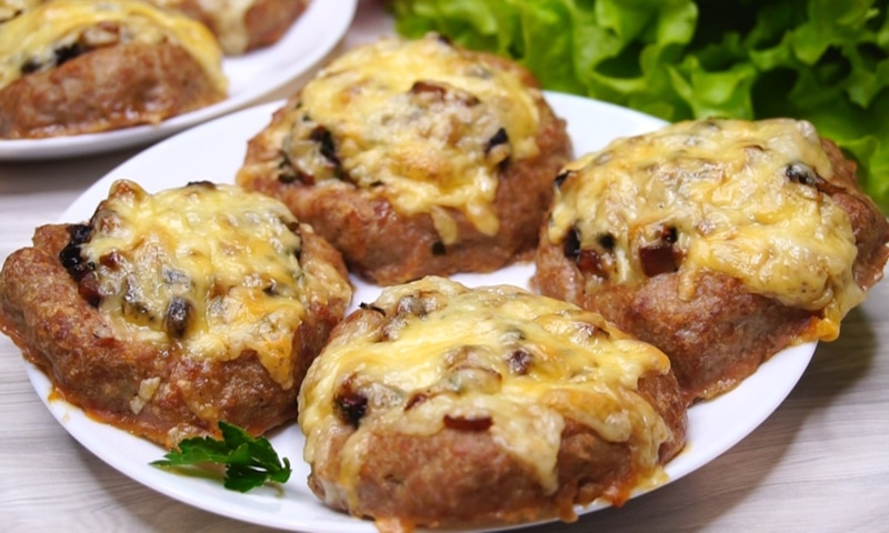 Мясные горшочки: начинка внутри