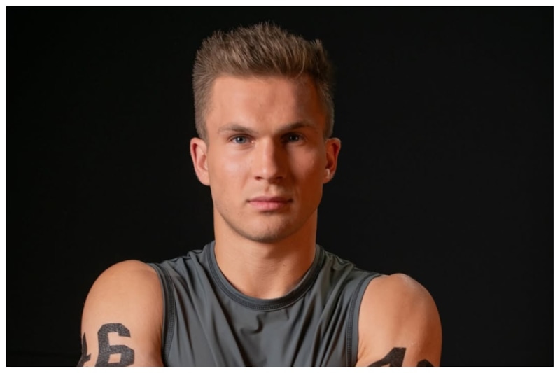 Финалист шоу «Титаны» Александр Сычугов