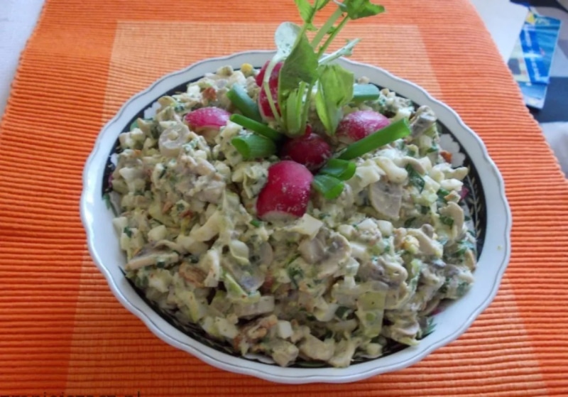Салат «Мельник»: деревенская подача