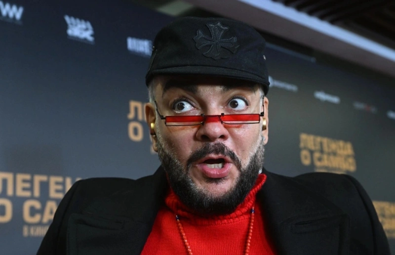 Драка на Красной площади: блогер оскорбил Киркорова Драка на Красной площади: блогер оскорбил Киркорова