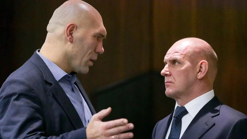 Николай Валуев и Александр Карелин