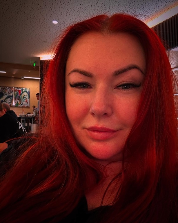 Янина Бугрова сейчас