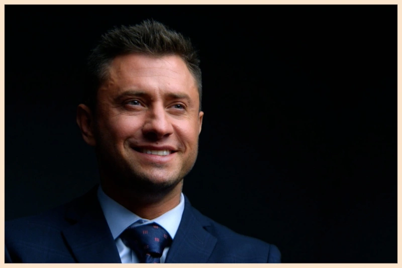 Павел Прилучный в фильме «Водитель-олигарх»