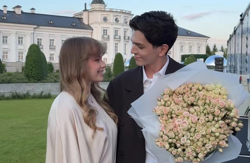 Акмаль сыграл свадьбу с уроженкой Самары