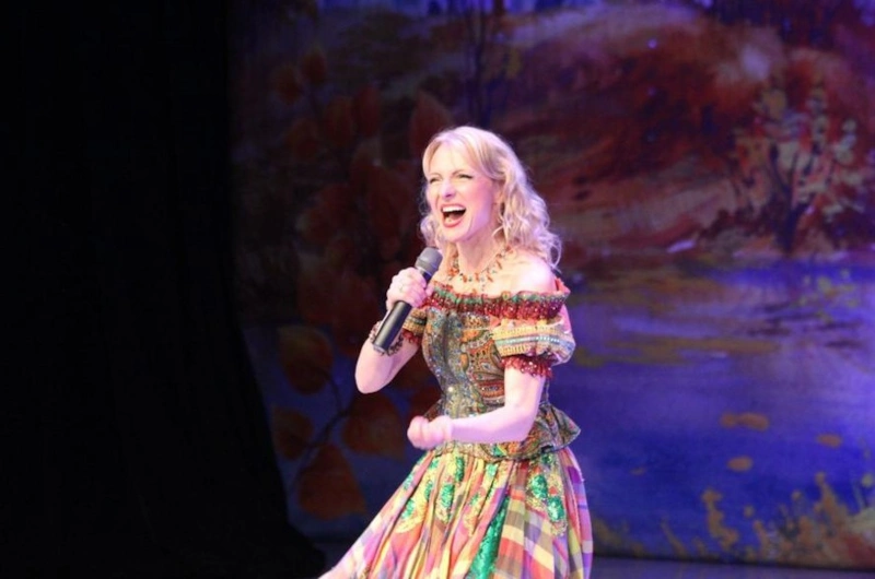 Солистка группы «Балаган Лимитед» Елена Селихова