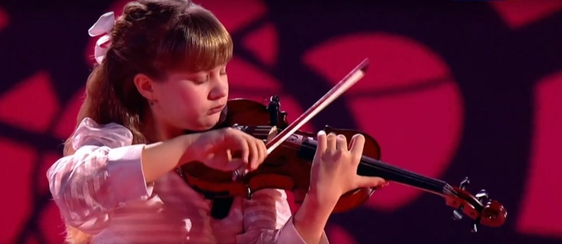 Василиса Евсеева в шоу «Синяя птица»