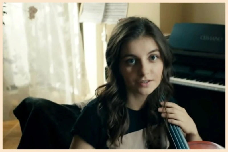 Кадр из сериала «Сезон посадок»