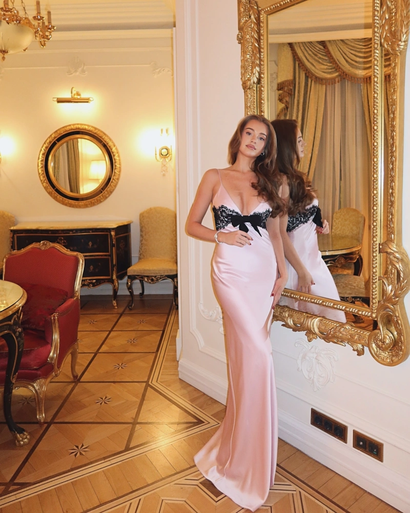 Бывшая девушка предпринимателя Аргишти Эвояна Юлия Дорофеева Бывшая девушка предпринимателя Аргишти Эвояна Юлия Дорофеева