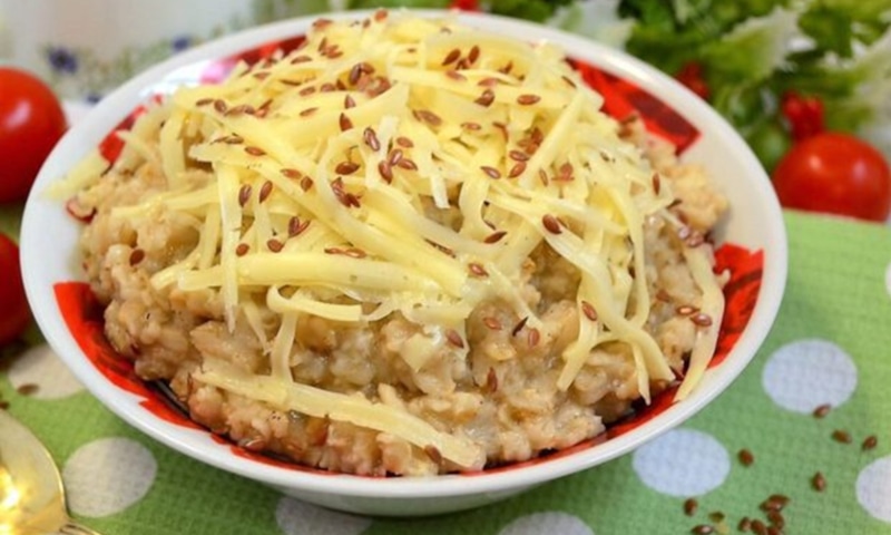 Овсянка с сыром: кремовый гарнир