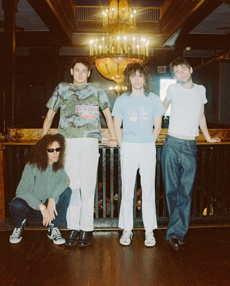 Макс Морандо с группой