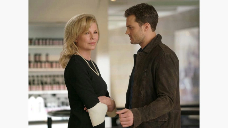 Ким Бейсингер и Джейми Дорнан