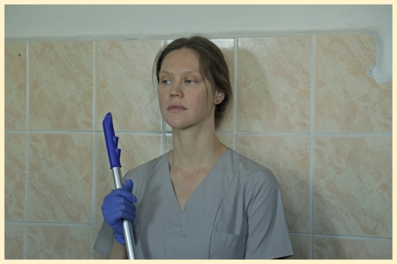 Екатерина Смирнова в сериале «Семейный подряд» Екатерина Смирнова в сериале «Семейный подряд»