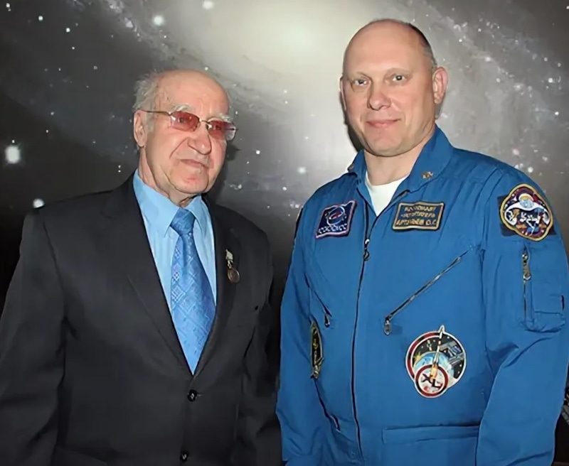 Олег Артемьев и Владимир Голубев