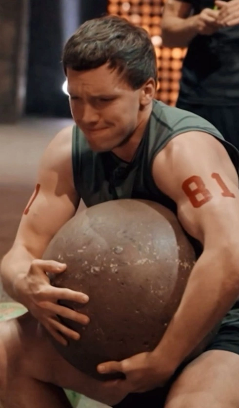 Александр Еремин — участник 3 сезона шоу «Титаны»