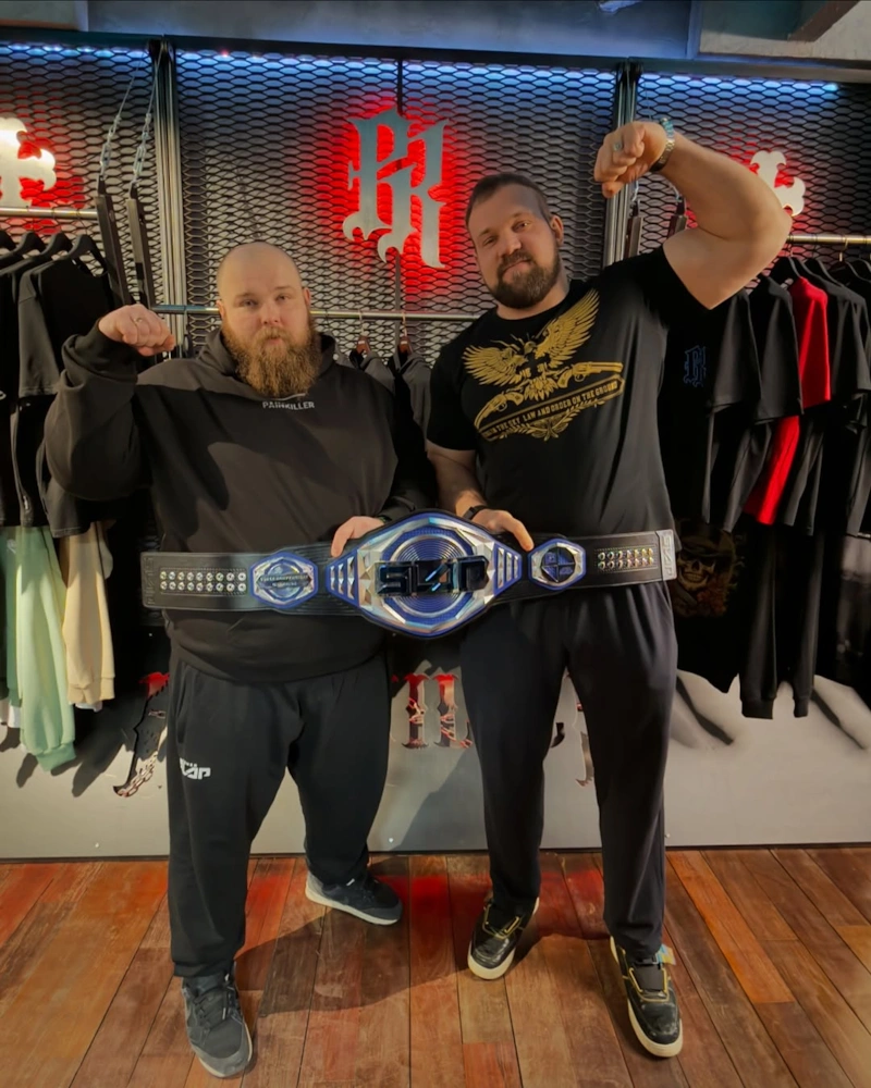 Вася Пельмень и Кирилл Сарычев