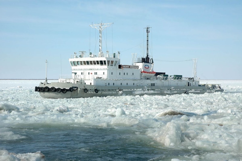Ледокол «Авраамий Завенягин» Ледокол «Авраамий Завенягин»
