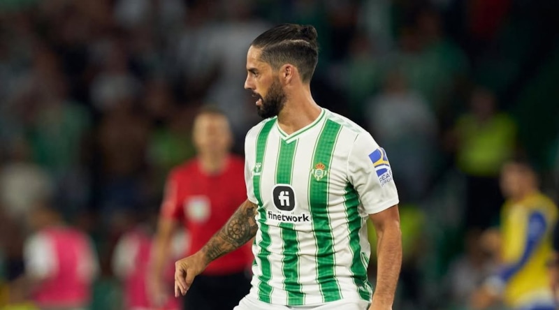 Полузащитник «Реал Бетис» Иско